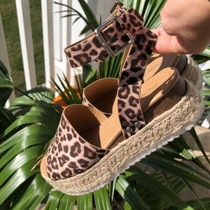 Leopard Espadrilles size 6.5 Womens Sandals